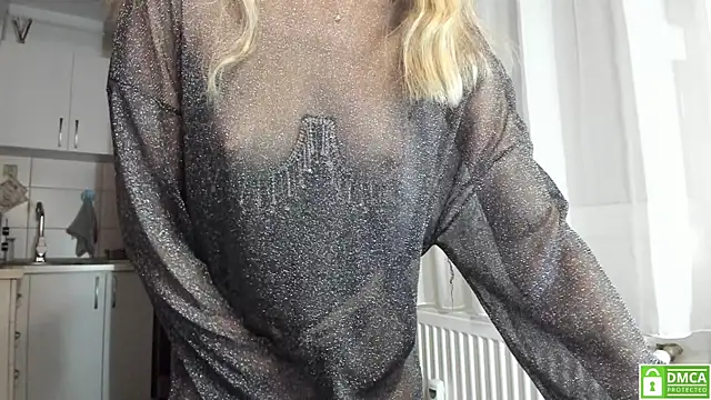 Snapshot of Anahi1993 chatting on December 23, 2025, 4:34 am Anahi1993 online show from December 23, 2025, 4:34 am