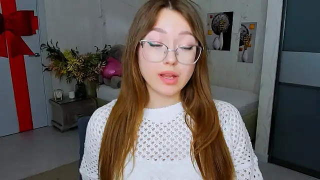 SereneFlame online show from March 20, 2025, 4:09 pm