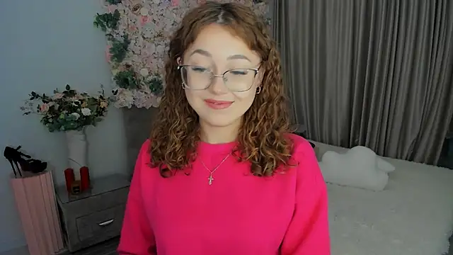 SereneFlame online show from September 26, 2025, 4:03 pm