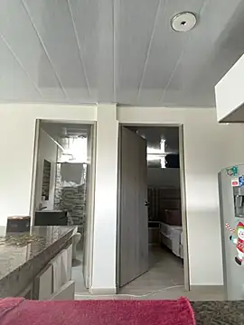 LexyRobert online show from February 26, 2025, 5:53 pm