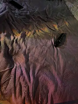 lady curls online show from March 12, 2026, 7:07 pm