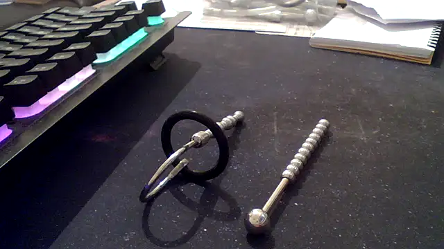 Snapshot of scot2bu chatting on November 11, 2025, 3:12 am scot2bu online show from November 11, 2025, 3:12 am