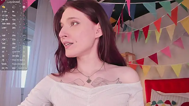 J Hunter  online show from March 12, 2025, 1:08 pm