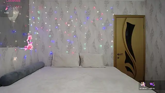 Snapshot of KlaryBrait chatting on February 15, 2026, 7:24 pm KlaryBrait online show from February 15, 2026, 7:24 pm