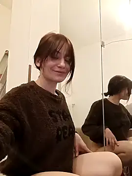 Snapshot of VanessaBraun chatting on January 14, 2025, 2:50 am VanessaBraun online show from January 14, 2025, 2:50 am