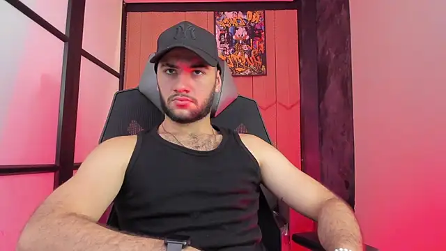 MaximusDick1  online show from February 10, 2026, 12:15 pm