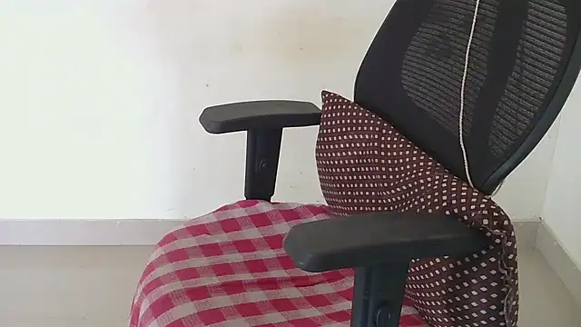 Snapshot of punemodel chatting on February 24, 2026, 8:04 am punemodel online show from February 24, 2026, 8:04 am