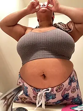 Snapshot of Ectorius chatting on December 16, 2025, 2:38 am Ectorius online show from December 16, 2025, 2:38 am