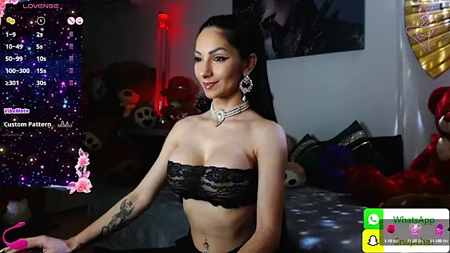 EvelynAisha online show from February 23, 2025, 7:07 pm