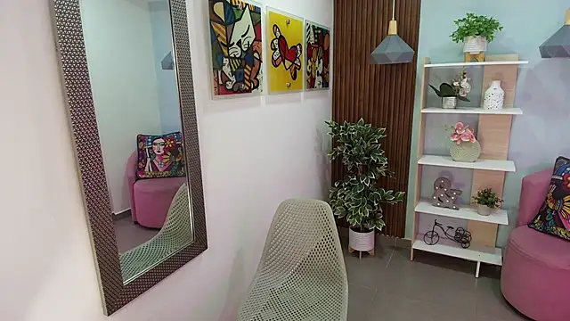 Snapshot of Dalila_Sky chatting on December 14, 2025, 11:05 am Dalila Sky online show from December 14, 2025, 11:05 am