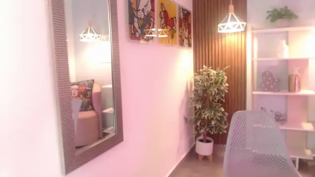 Snapshot of Dalila_Sky chatting on April 21, 2026, 6:03 pm Dalila Sky online show from April 21, 2026, 6:03 pm