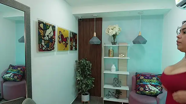 Snapshot of Dalila_Sky chatting on November 8, 2025, 6:11 pm Dalila Sky online show from November 8, 2025, 6:11 pm