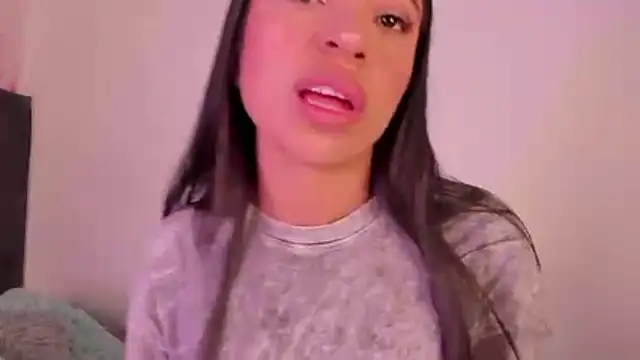 Mereo leona online show from December 16, 2025, 3:22 am