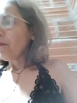 Snapshot of NanitaFun chatting on June 21, 2026, 9:42 pm NanitaFun online show from June 21, 2026, 9:42 pm