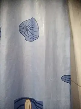 Snapshot of jeremiabello chatting on September 20, 2025, 4:28 am jeremiabello online show from September 20, 2025, 4:28 am