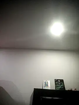 Snapshot of jeremiabello chatting on November 1, 2025, 7:13 am jeremiabello online show from November 1, 2025, 7:13 am