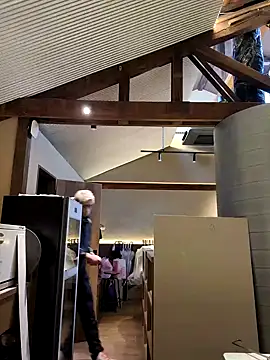 da--------i online show from March 3, 2025, 5:26 am