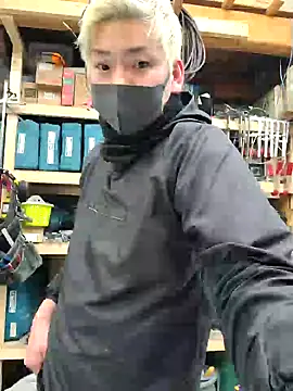 da--------i online show from February 11, 2025, 9:52 am