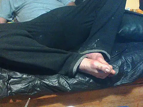 Snapshot of tus_ordenes_mis_deseos chatting on November 30, 2025, 5:19 am tus ordenes mis deseos online show from November 30, 2025, 5:19 am