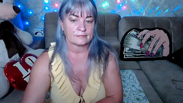 Snapshot of SiberiabBerry chatting on December 1, 2025, 3:13 pm SiberiabBerry online show from December 1, 2025, 3:13 pm