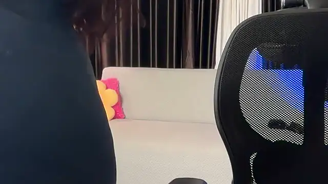 Snapshot of sexy_m23 chatting on February 18, 2026, 7:54 pm sexy m23 online show from February 18, 2026, 7:54 pm