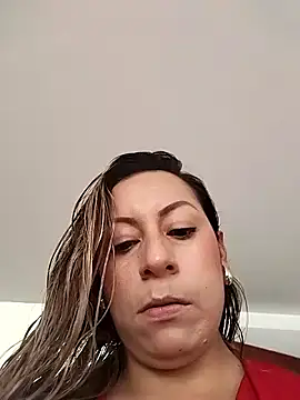 Snapshot of Katalina_S3xy chatting on March 5, 2025, 8:00 pm Katalina S3xy online show from March 5, 2025, 8:00 pm