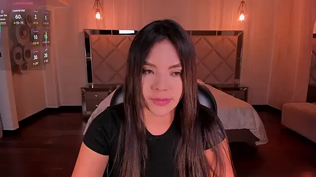 ValeriaRoldanX online show from November 9, 2025, 11:20 pm