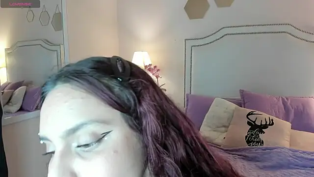 Snapshot of KIMAPRIL chatting on October 16, 2025, 7:55 pm KIMAPRIL online show from October 16, 2025, 7:55 pm