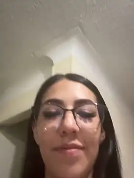 StaceyJones1 online show from February 28, 2025, 1:58 am