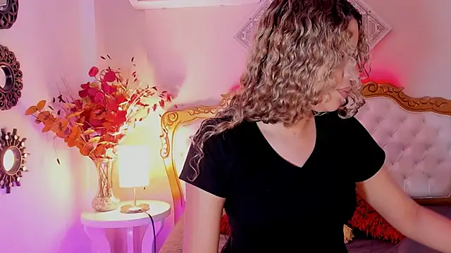 Snapshot of ScarlettDuran chatting on March 1, 2025, 7:26 pm ScarlettDuran online show from March 1, 2025, 7:26 pm
