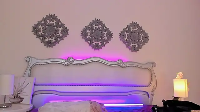 Snapshot of ScarlettDuran chatting on September 23, 2025, 7:43 pm ScarlettDuran online show from September 23, 2025, 7:43 pm