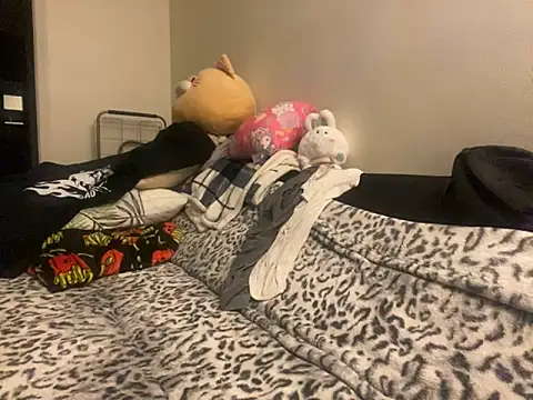 Gman143187 online show from October 8, 2025, 10:10 pm