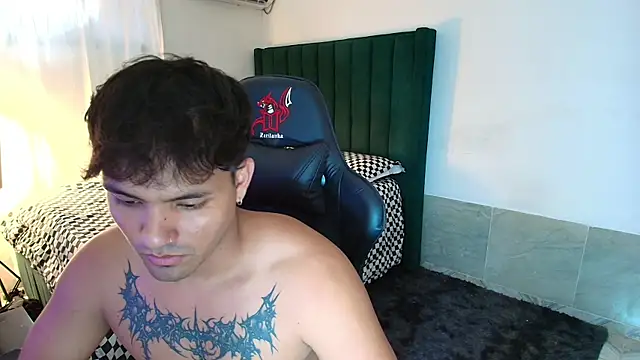 Snapshot of man_dur07 chatting on January 7, 2026, 7:30 pm man dur07 online show from January 7, 2026, 7:30 pm