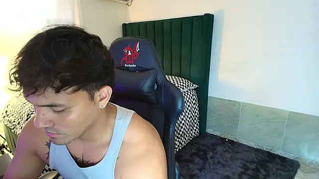 Snapshot of man_dur07 chatting on January 14, 2026, 7:06 pm man dur07 online show from January 14, 2026, 7:06 pm