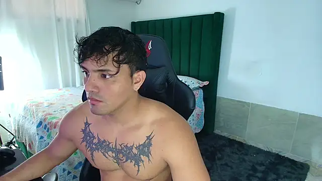 Snapshot of man_dur07 chatting on February 24, 2026, 9:26 pm man dur07 online show from February 24, 2026, 9:26 pm