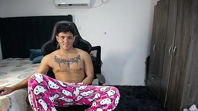 man dur07 online show from February 4, 2025, 10:34 pm