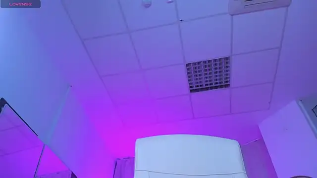 SinCityLiz online show from October 24, 2025, 3:44 pm