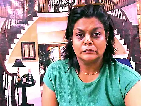 Snapshot of indianCherryPie chatting on September 19, 2025, 5:44 am indianCherryPie online show from September 19, 2025, 5:44 am