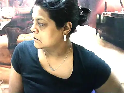 indianCherryPie online show from April 18, 2026, 5:10 am