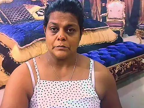 indianCherryPie online show from February 12, 2026, 5:07 am