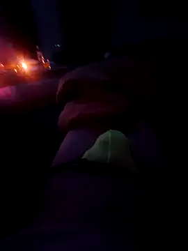 Snapshot of hotbi1981 chatting on October 24, 2025, 6:01 am hotbi1981 online show from October 24, 2025, 6:01 am