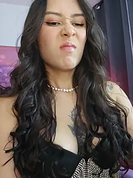 Snapshot of Selena_blake chatting on June 6, 2026, 8:25 pm Selena blake online show from June 6, 2026, 8:25 pm