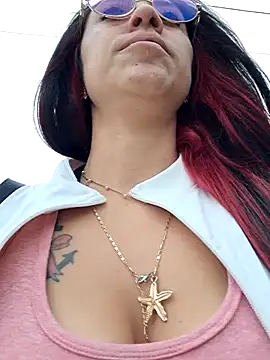 Snapshot of VALERY-03_ chatting on January 6, 2026, 12:20 pm VALERY-03 online show from January 6, 2026, 12:20 pm