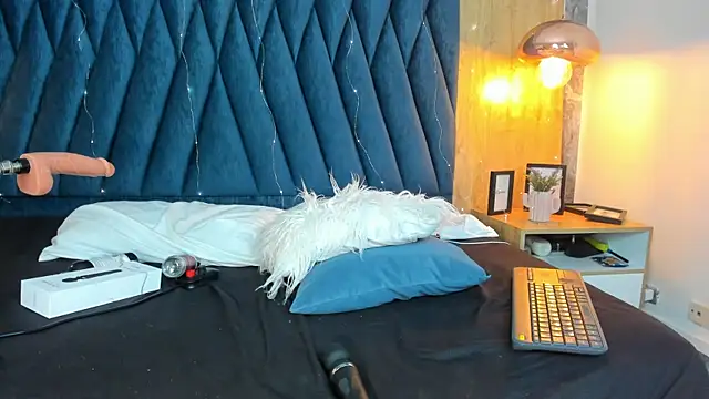 vallenope 11 online show from March 4, 2025, 6:39 pm