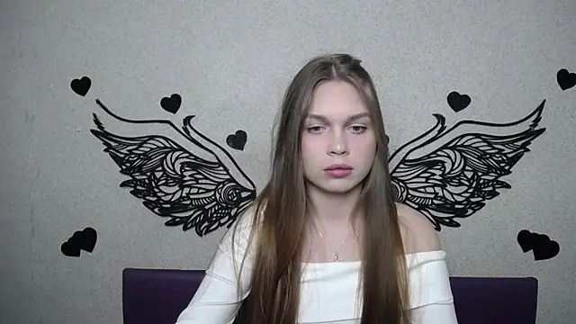 LaraPika online show from March 20, 2026, 6:09 pm