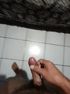 Snapshot of 1995eduardo chatting on March 14, 2025, 8:38 pm 1995eduardo online show from March 14, 2025, 8:38 pm