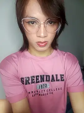 Snapshot of giuliana_andrade chatting on February 3, 2025, 2:34 pm giuliana andrade online show from February 3, 2025, 2:34 pm