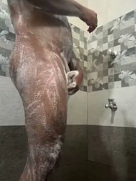 DragonLover 93 online show from April 23, 2026, 5:25 am