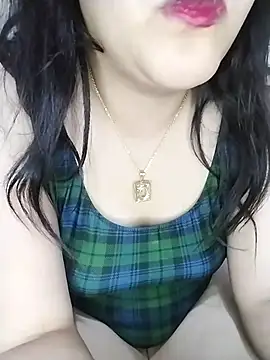 Snapshot of Tota_Khan chatting on December 3, 2025, 12:44 am Tota Khan online show from December 3, 2025, 12:44 am