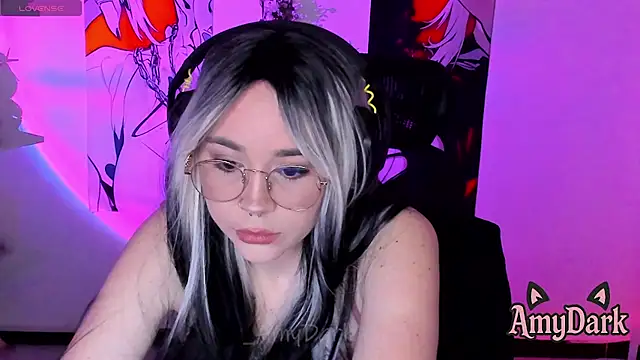 Snapshot of _AmyDark chatting on May 7, 2026, 12:48 am AmyDark online show from May 7, 2026, 12:48 am